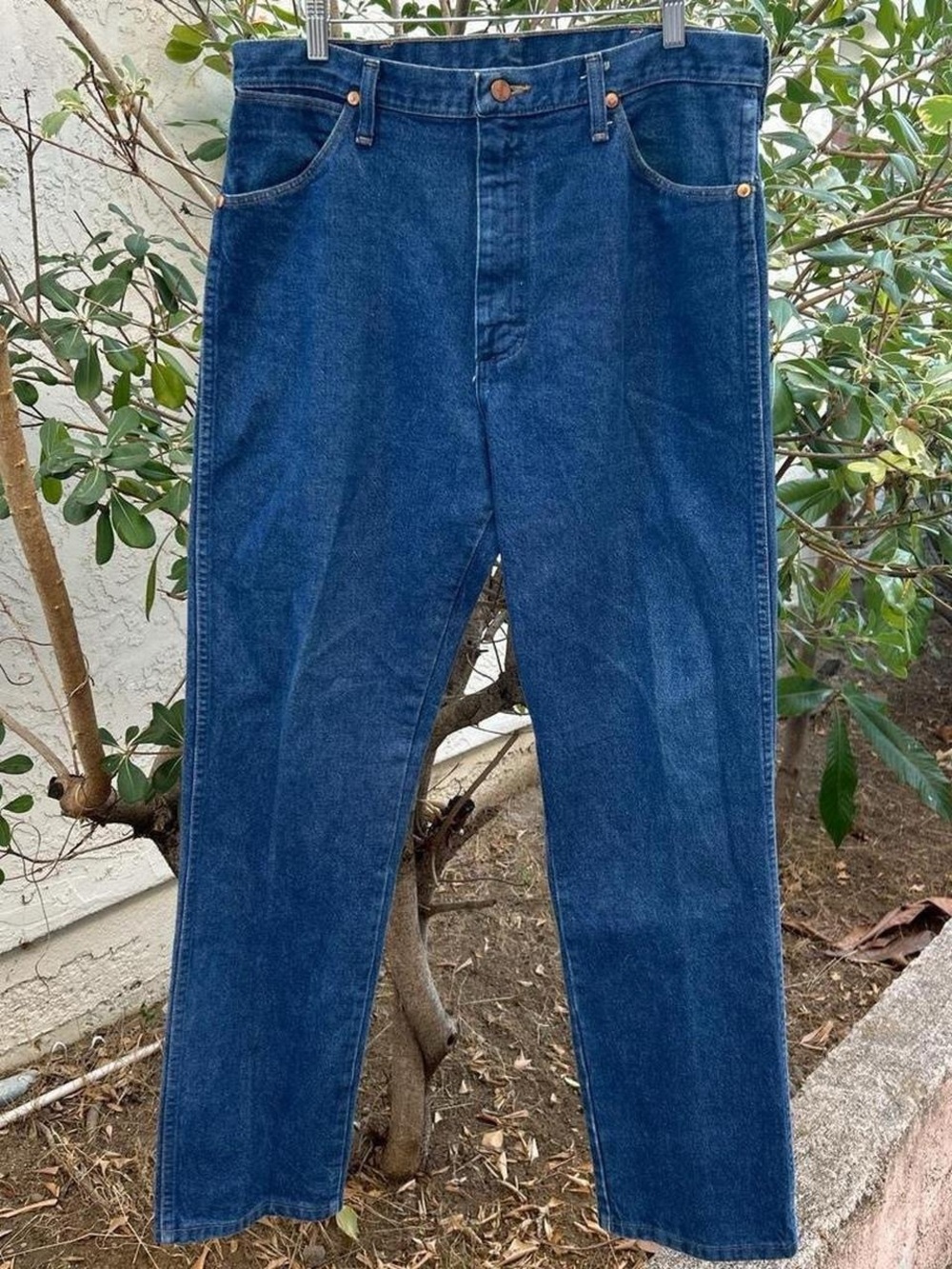 Vintage 1990s Wrangler 13MWZ Cowboy Cut Jeans 34x32 Made USA Blue Denim